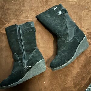 Khoumbu Women's Black Wedge Boots water resistant pure leather!